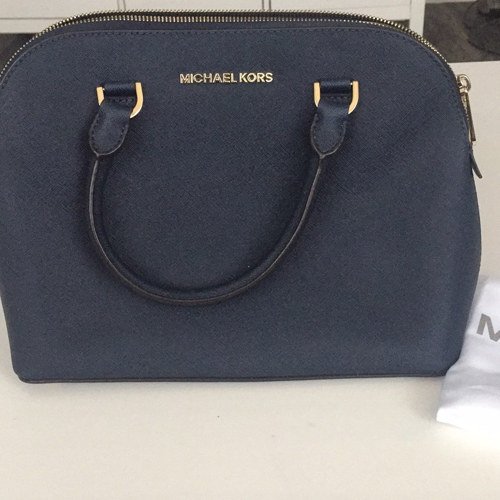 MICHAEL Michael Kors Bowling Bag Purse - Picture 2 of 5